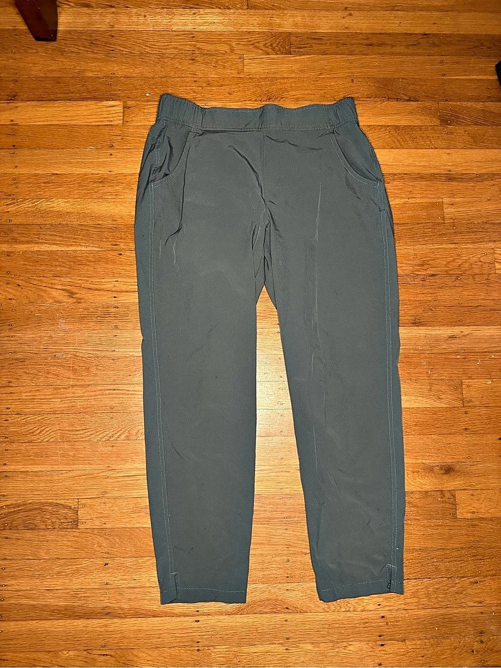 Eddie Bauer Lightweight Travel Joggers Green